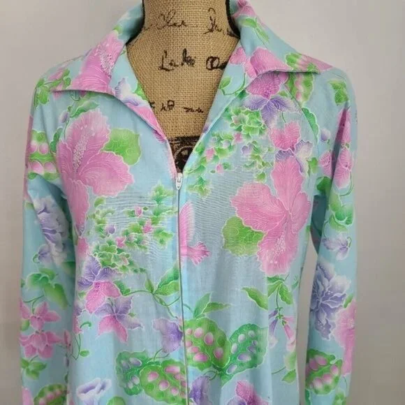 Vintage 70s Pastel Blue Hibiscus Long Sleeve Maxi Night Gown or Dress - Picture 5 of 12